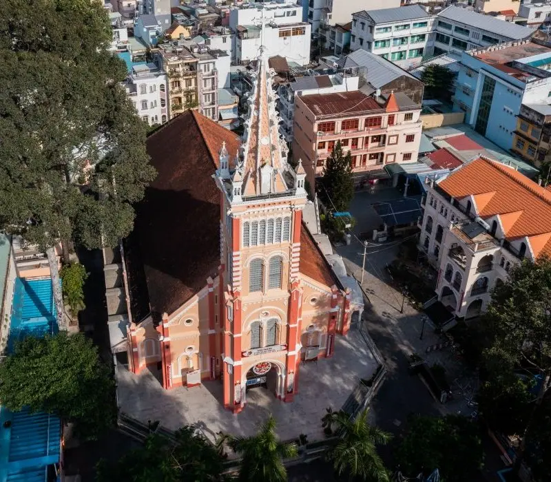 Ghé thăm Nhà thờ Chợ Quán, công trình Roman giữa lòng Sài Gòn