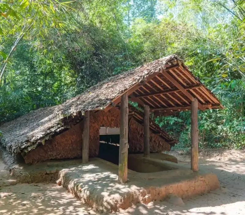 Tìm về lịch sử khi tham quan Địa Đạo Bến Dược Củ Chi
