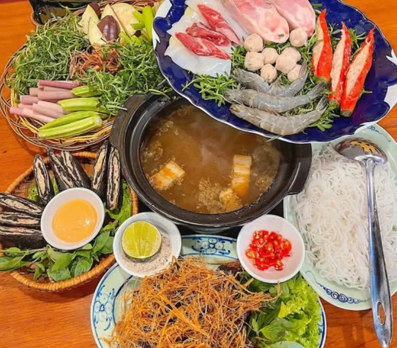 Bỏ túi 8 quán lẩu ngon, chất lượng giữa lòng Sài Gòn