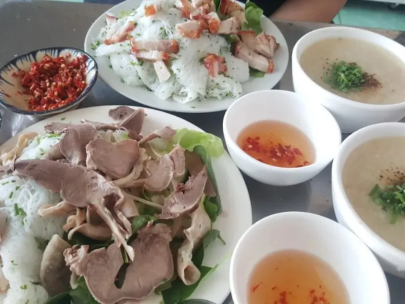 10 qu&aacute;n b&aacute;nh hỏi l&ograve;ng heo ngon chuẩn vị, gi&aacute; rẻ ở TP.HCM 2