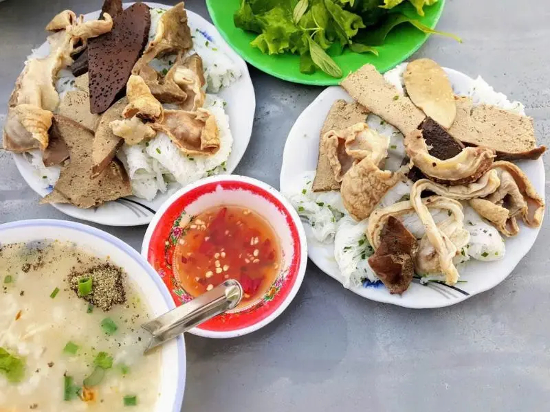 10 qu&aacute;n b&aacute;nh hỏi l&ograve;ng heo ngon chuẩn vị, gi&aacute; rẻ ở TP.HCM 10