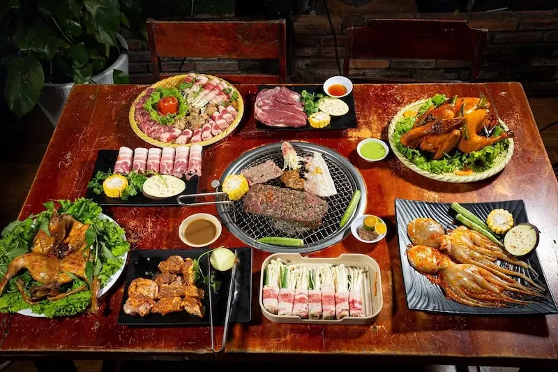 13 qu&aacute;n ăn T&acirc;n Ph&uacute; hấp dẫn bạn kh&ocirc;ng n&ecirc;n bỏ lỡ 2