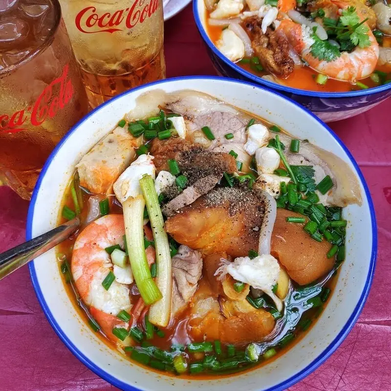 B&aacute;nh canh cua T&ocirc;n Thất Đạm, qu&aacute;n ngon quận 1 nức tiếng gần xa 4
