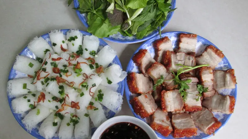 B&aacute;nh hỏi heo quay S&agrave;i G&ograve;n: Top 8 địa chỉ ngon v&agrave; gi&aacute; hợp l&yacute; 3