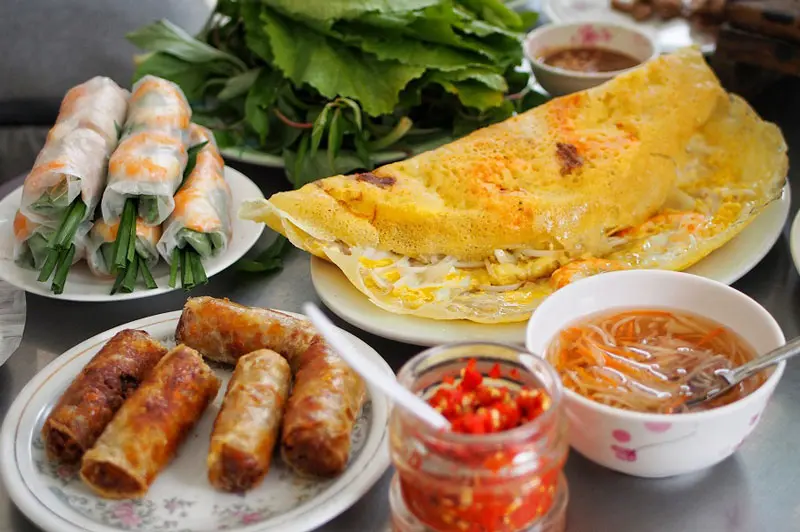B&aacute;nh x&egrave;o 46A Đinh C&ocirc;ng Tr&aacute;ng: Qu&aacute;n ngon Michelin nổi tiếng S&agrave;i G&ograve;n 13