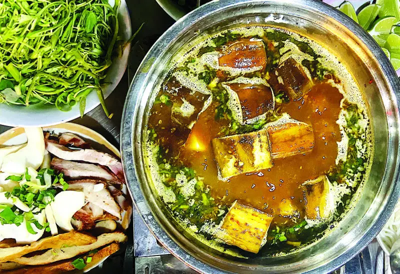 Bỏ t&uacute;i 7 qu&aacute;n lẩu mắm chuẩn vị miền T&acirc;y ngay TP.HCM 6