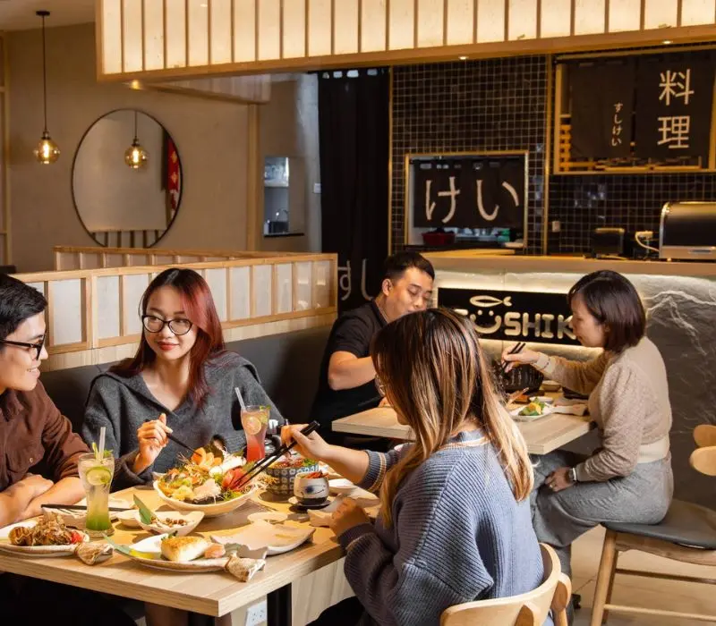 Check-in ngay top 8 qu&aacute;n sushi Quận 10 ngon qu&ecirc;n lối về 14