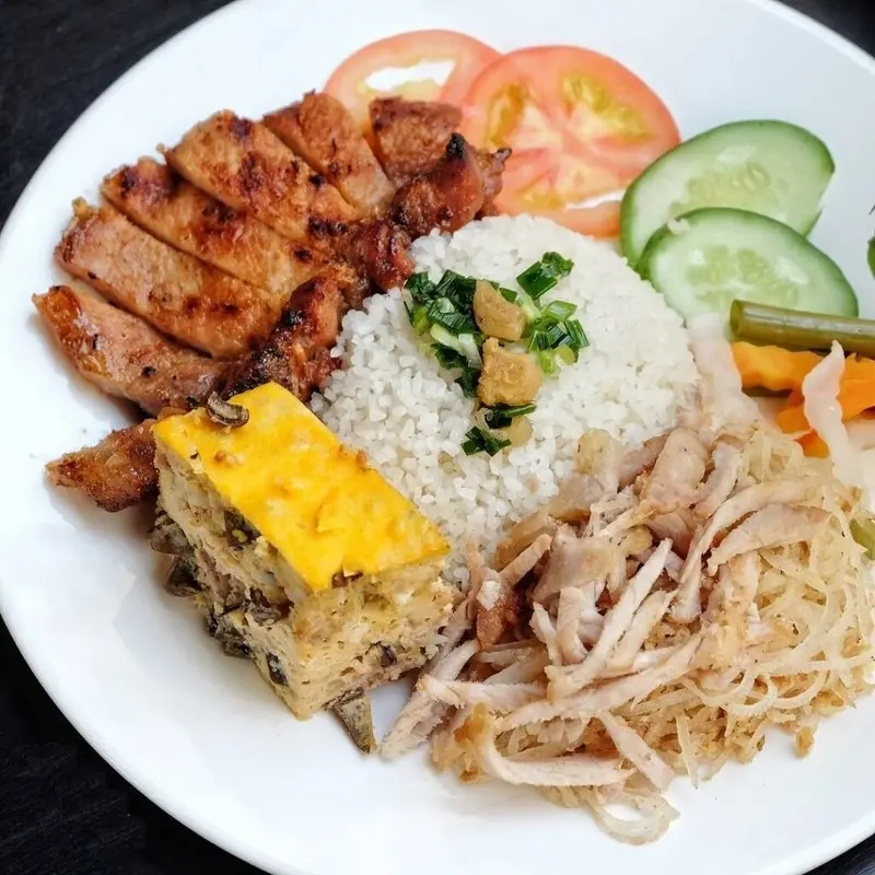 Cơm tấm &ldquo;S&agrave; B&igrave; Chưởng&rdquo;: Từ m&oacute;n ăn b&igrave;nh d&acirc;n đến đệ nhất ẩm thực S&agrave;i G&ograve;n 4
