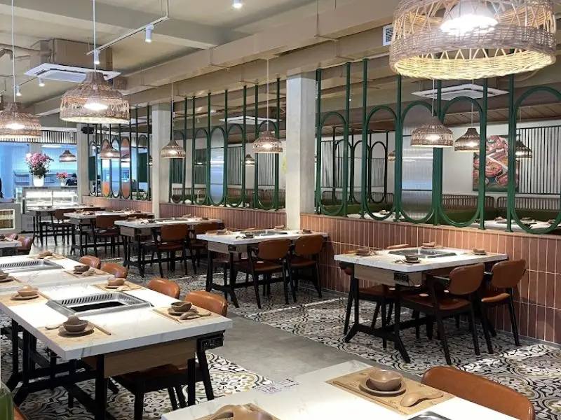 Danh s&aacute;ch 11 nh&agrave; h&agrave;ng quận 7 c&oacute; kh&ocirc;ng gian đẹp v&agrave; đồ ăn ngon 3