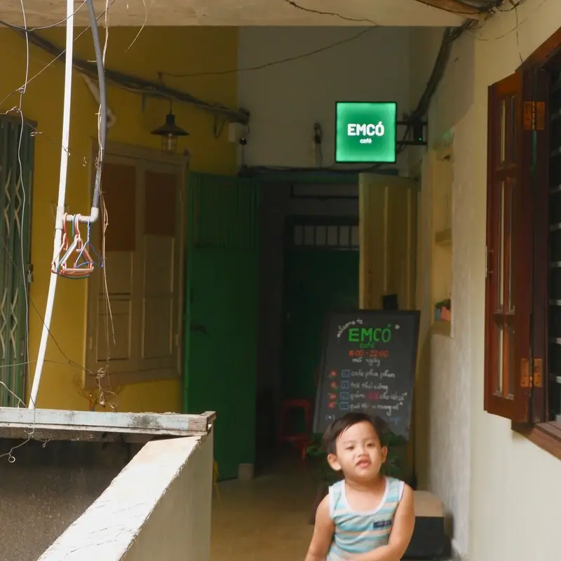 Em Có cafe ấm cúng như ngôi nhà nhỏ giữa lòng Sài Gòn 5