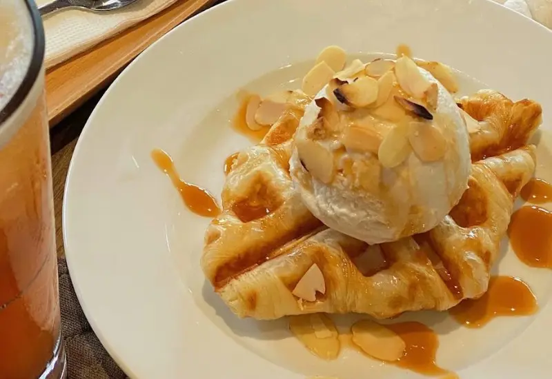 Gathering Coffee: Quán cafe phong cách Nhật Bản tinh tế 9