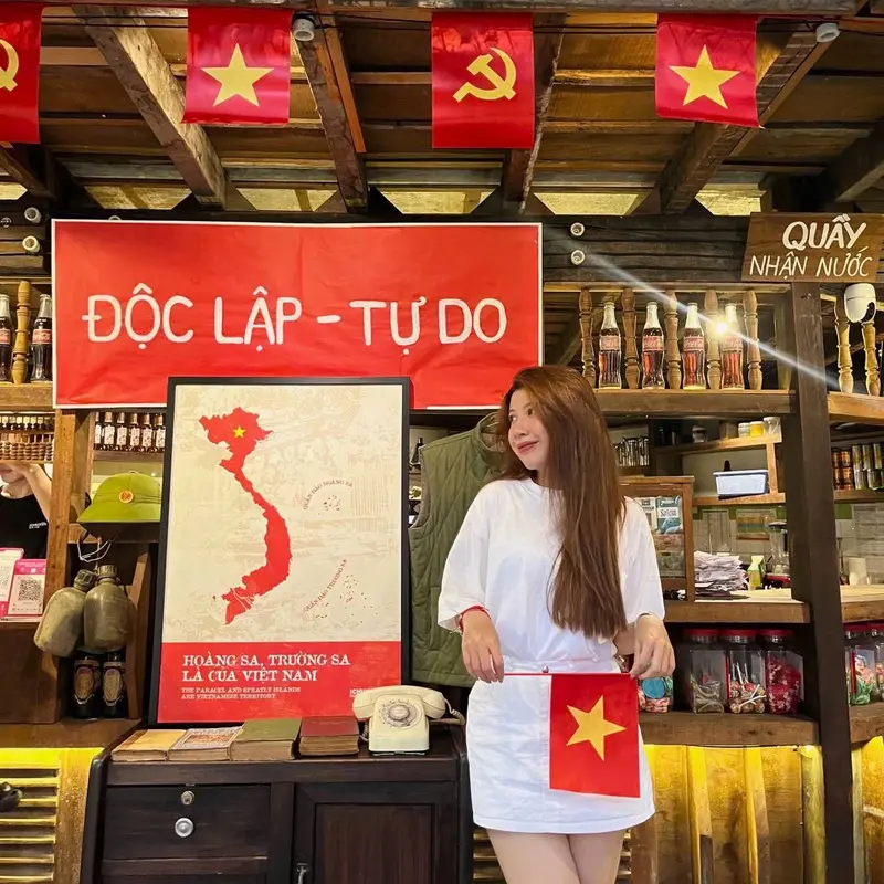 Gh&eacute; 11 qu&aacute;n c&agrave; ph&ecirc; concept &ldquo;y&ecirc;u nước&rdquo; TP.HCM check-in 7