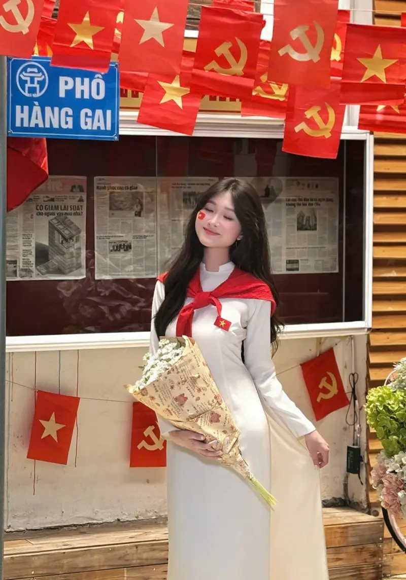 Gh&eacute; 11 qu&aacute;n c&agrave; ph&ecirc; concept &ldquo;y&ecirc;u nước&rdquo; TP.HCM check-in 17