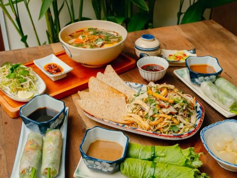 Gợi ý 5 nhà hàng món Huế quận 3 được nhiều thực khách yêu thích 5