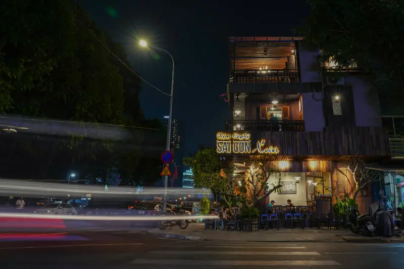 Ho&agrave;i niệm với 8 tiệm cafe S&agrave;i G&ograve;n xưa trong l&ograve;ng th&agrave;nh phố 2