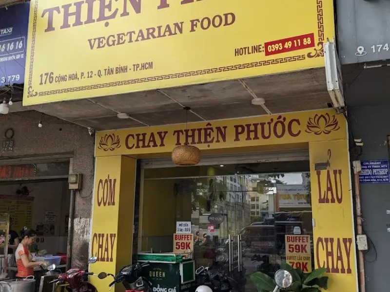 Kh&aacute;m ph&aacute; 9 qu&aacute;n buffet chay T&acirc;n B&igrave;nh đem lại b&igrave;nh y&ecirc;n cho t&acirc;m hồn 8