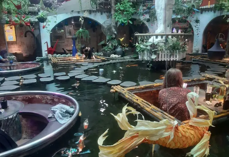 Kh&aacute;m ph&aacute; Oasis Cafe: Một g&oacute;c thi&ecirc;n nhi&ecirc;n giữa l&ograve;ng th&agrave;nh phố 3