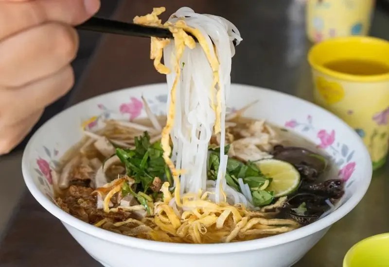Lưu ngay 14 qu&aacute;n b&uacute;n thang ngon tại S&agrave;i G&ograve;n, chuẩn vị Bắc 12