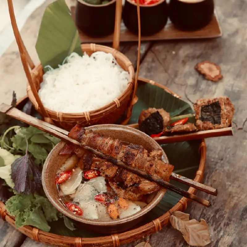 Lưu ngay top 16+ quán bún chả Hà Nội chuẩn vị tại Sài Gòn 5