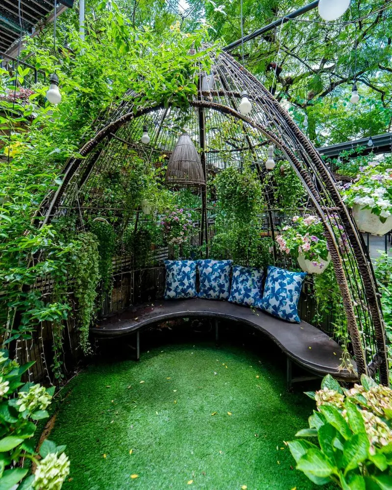 Qu&aacute;n Du Mi&ecirc;n Garden Cafe: Khu vườn xanh m&aacute;t giữa S&agrave;i Th&agrave;nh 4
