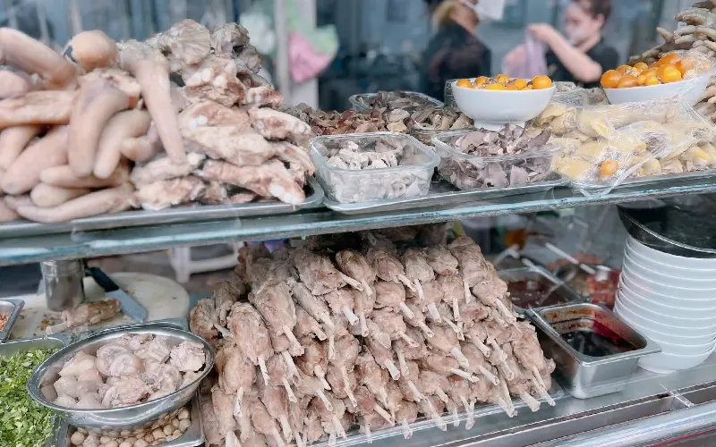 Review b&aacute;nh canh c&acirc;y B&ugrave;i Hữu Nghĩa đ&ocirc;ng kh&aacute;ch Quận 5 5