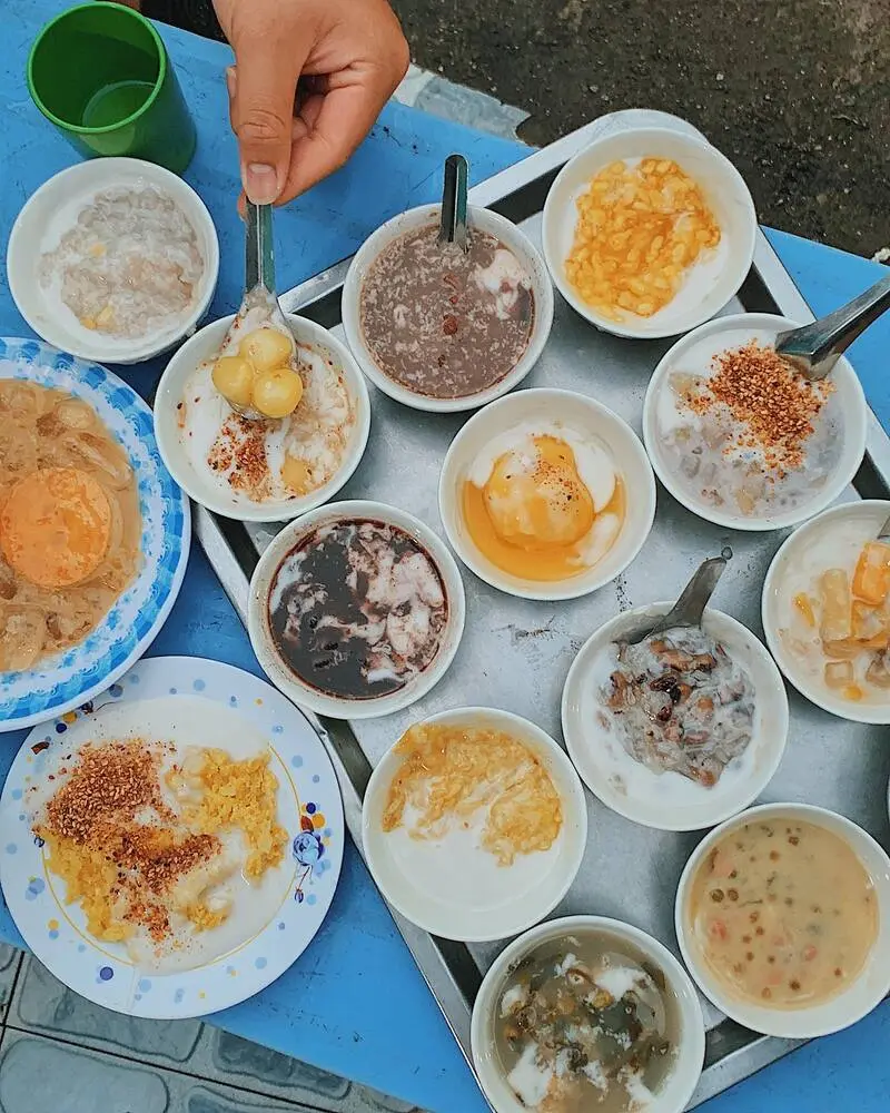 Review ch&egrave; m&acirc;m Kh&aacute;nh Vy 16 m&oacute;n hơn 50 năm tuổi ở Quận 10 2