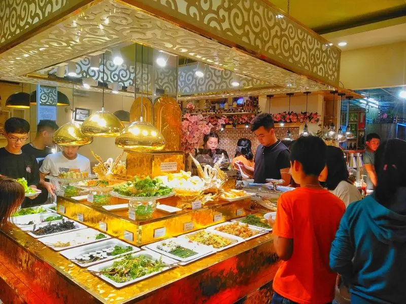 Review nh&agrave; h&agrave;ng Tịnh T&acirc;m Trai từ thực đơn đến kh&ocirc;ng gian 2