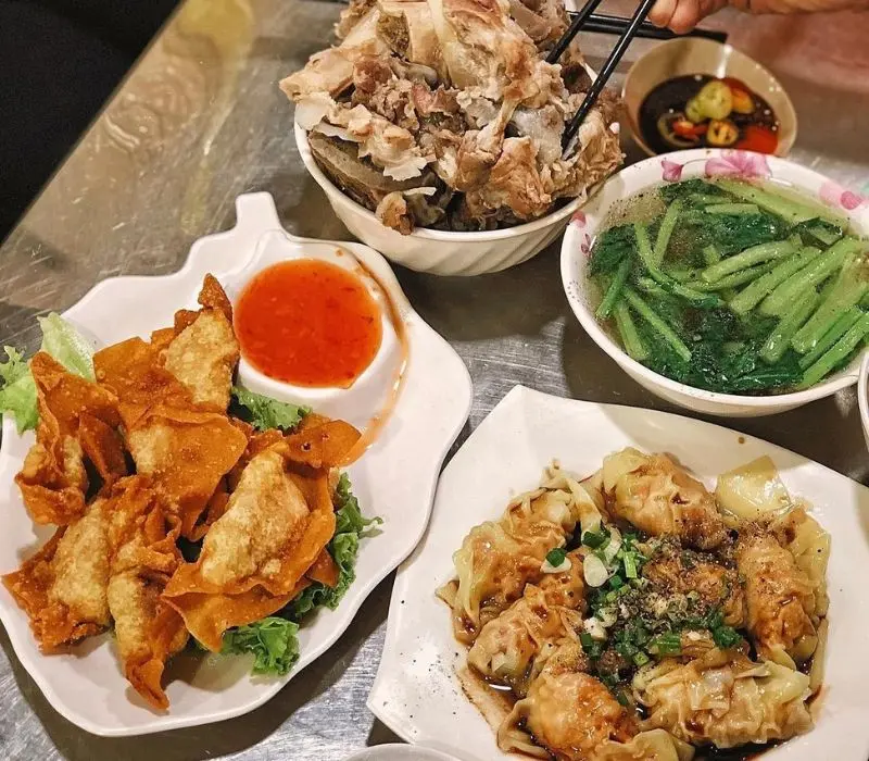 Thi&ecirc;n đường sủi cảo H&agrave; T&ocirc;n Quyền, tinh hoa ẩm thực người Hoa 7