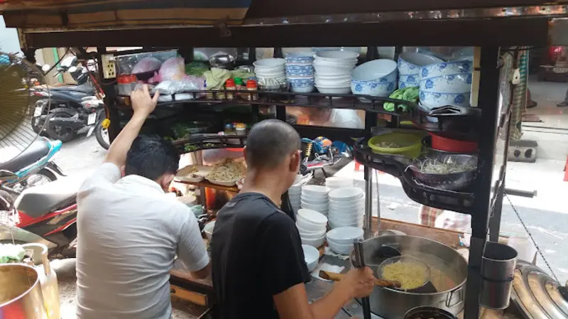 Thiệu Ký Mì Gia nơi gìn giữ hương vị ẩm thực nhiều đời ở Sài Gòn 9