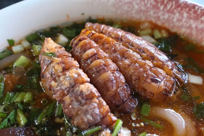 Thưởng thức b&aacute;nh canh t&ocirc;m t&iacute;t C&acirc;y B&agrave;ng nổi tiếng ở Cần Giờ 3
