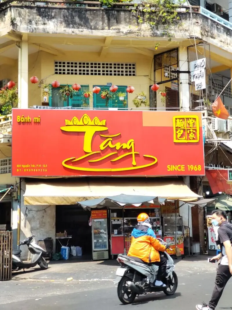 Tiệm Bánh mì Tăng hơn 70 năm tuổi giữa lòng Quận 5 7