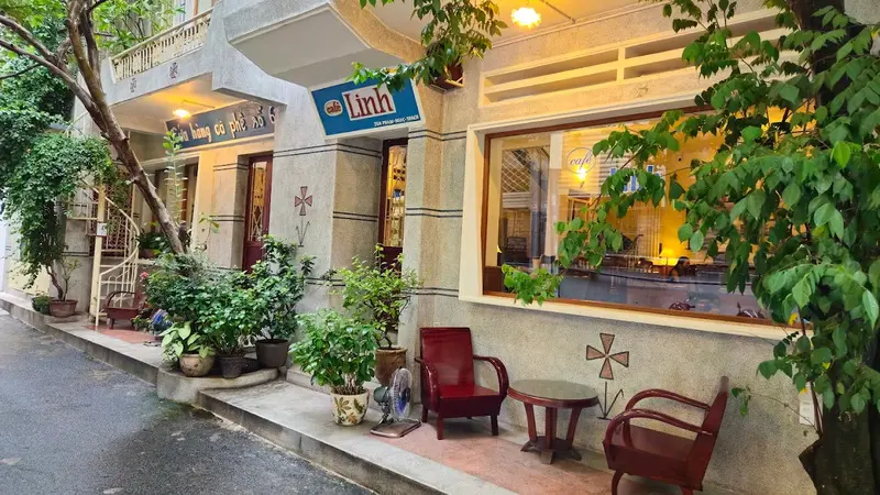 Tiệm Cà Phê Linh: Nơi thời gian dừng lại giữa Sài Gòn 1975 4