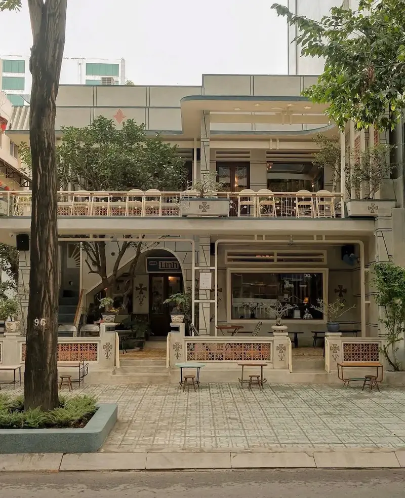 Tiệm Cà Phê Linh: Nơi thời gian dừng lại giữa Sài Gòn 1975 17