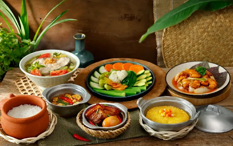 Top 10 địa chỉ cơm ni&ecirc;u Quận 1 ngon chuẩn vị Việt 4