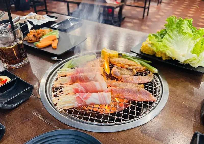 Top 10 qu&aacute;n lẩu nướng S&agrave;i G&ograve;n chuẩn vị c&agrave;ng ăn c&agrave;ng m&ecirc; 3