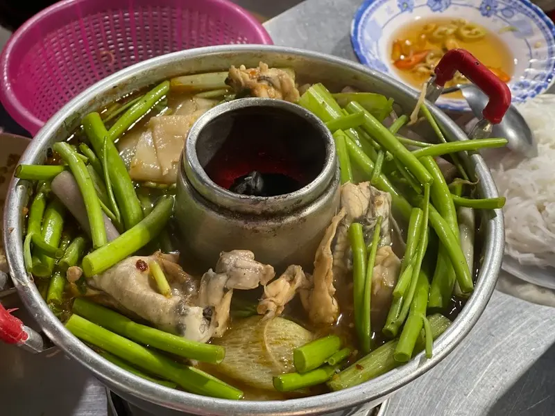 Top 11 qu&aacute;n ngon G&ograve; Vấp hấp dẫn cho những chiếc bụng đ&oacute;i 12