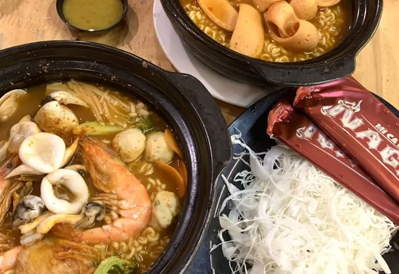 Top 12 qu&aacute;n m&igrave; cay S&agrave;i G&ograve;n đậm đ&agrave;, ngon qu&ecirc;n lối về 5