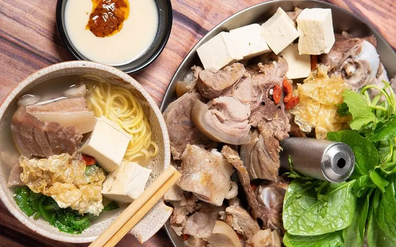 Top 15 qu&aacute;n lẩu d&ecirc; S&agrave;i G&ograve;n ngon nức tiếng v&agrave; gi&aacute; b&igrave;nh d&acirc;n 5
