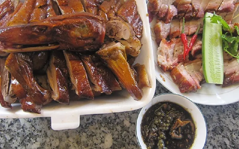 Top 15 qu&aacute;n vịt quay ngon, nổi tiếng ngay giữa l&ograve;ng S&agrave;i G&ograve;n 7