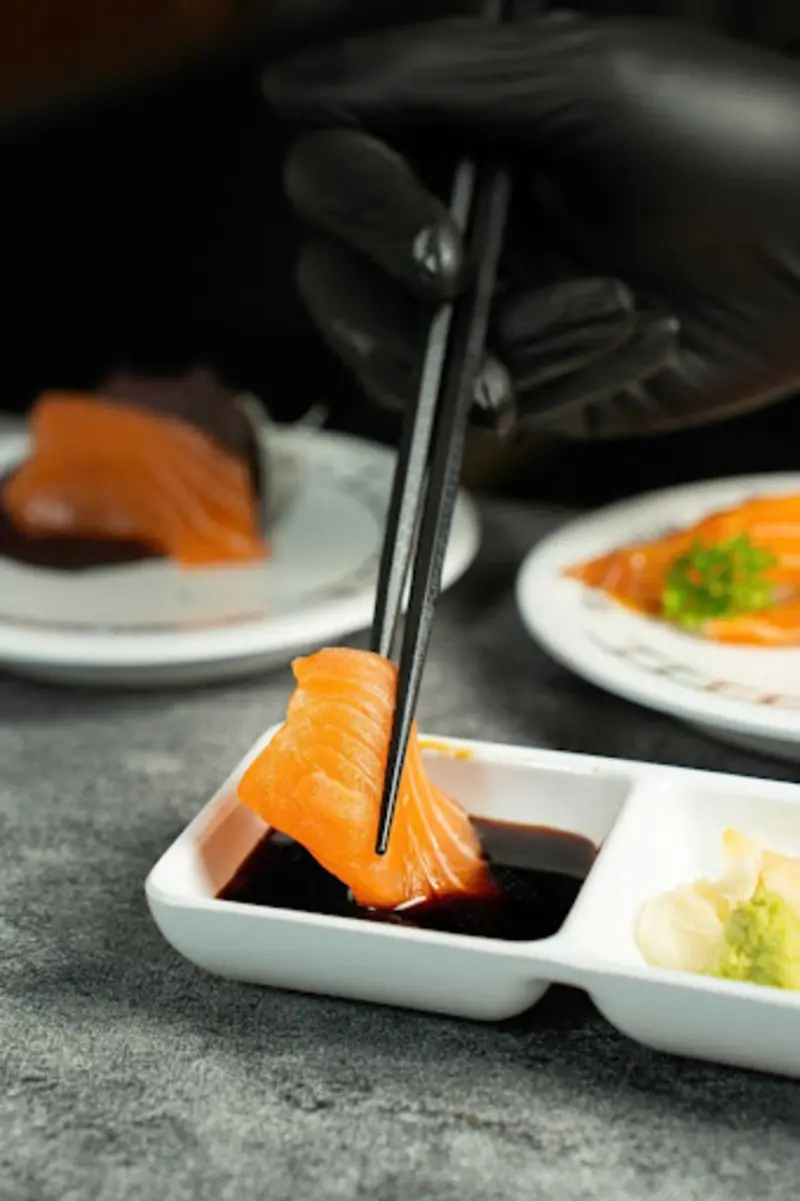 Top 6 qu&aacute;n sushi băng chuyền ngon bổ rẻ tại TP.HCM 4