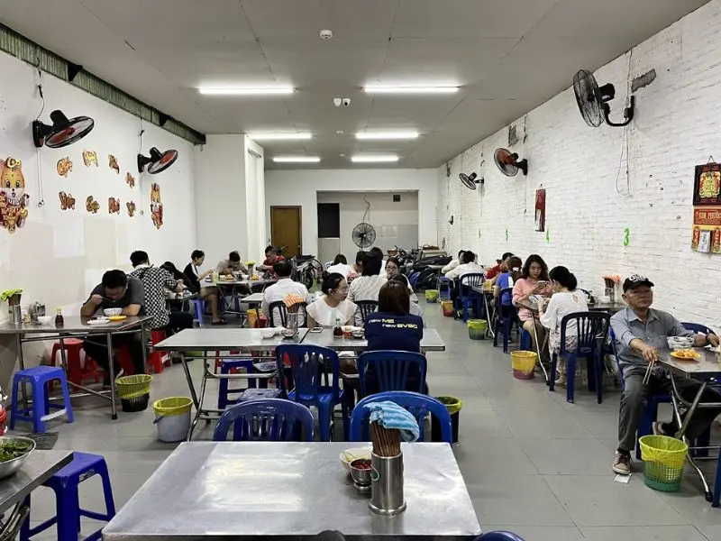 Top 8 quán bánh canh cua quận 1 ngon nức tiếng không thể bỏ lỡ 5