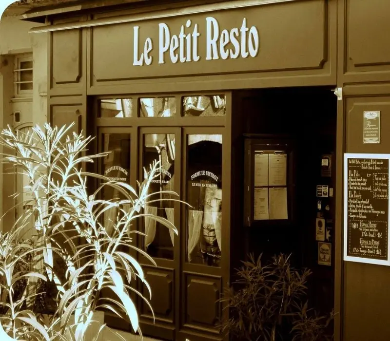 Le Petit Resto: Trải nghiệm ẩm thực Âu giá Việt núp hẻm Bình Thạnh