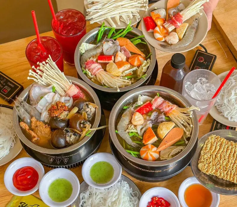 Mách bạn 8 quán lẩu 1 người dành cho team thích đi ăn một mình