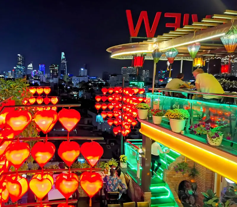 The View Rooftop Bar, không gian Hội An giữa lòng Sài Gòn hoa lệ