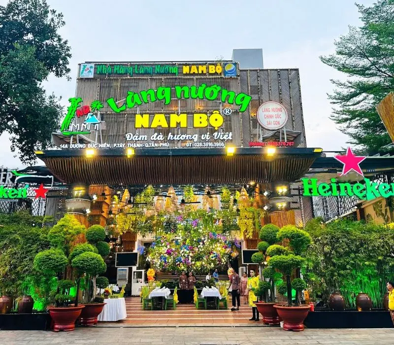 Top 8 nhà hàng quận 10 phiêu lưu trải nghiệm ẩm thực các miền