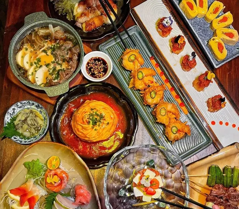Top 9 quán Izakaya phong cách Nhật đặc sắc nhất Sài Gòn