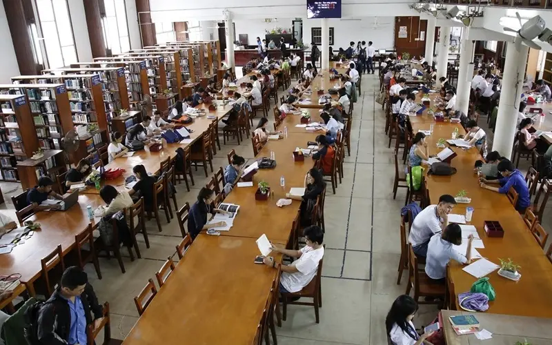 6 thư viện th&agrave;nh phố nổi bật nhất định bạn phải đến 14