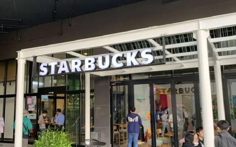 Aeon Mall Bình Tân có gì? Review trải nghiệm ăn uống, mua sắm, giải trí 10