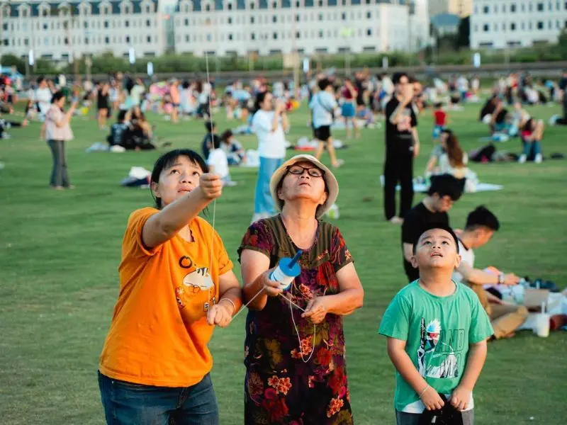 B&atilde;i thả diều City Park, tận hưởng những chiều lộng gi&oacute; tại Tp. Thủ Đức 15