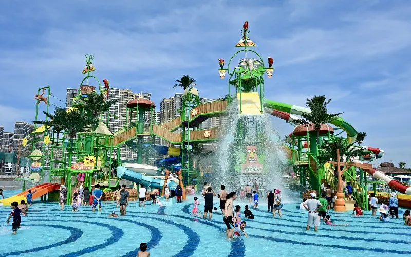 Check-in 7 c&ocirc;ng vi&ecirc;n nước hot nhất S&agrave;i G&ograve;n đ&aacute;ng trải nghiệm 6